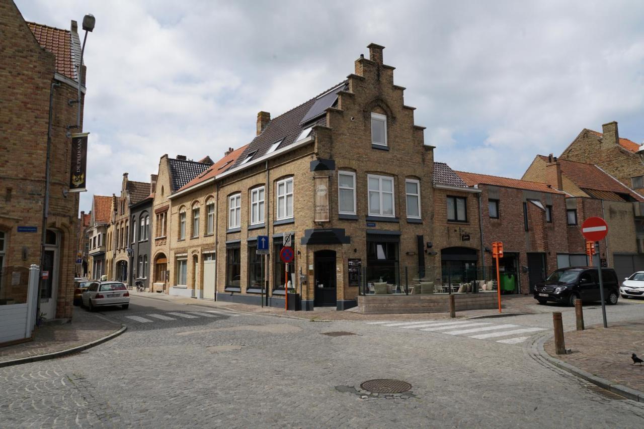 Jeanne Acomodação com café da manhã Nieuwpoort Exterior foto